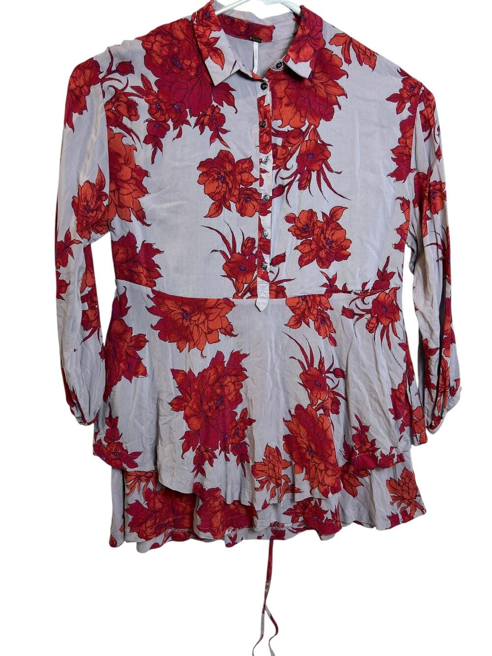 Free People Shirt Womens XS Gray Red Floral Button Front Peplum Tunic Top Boho
